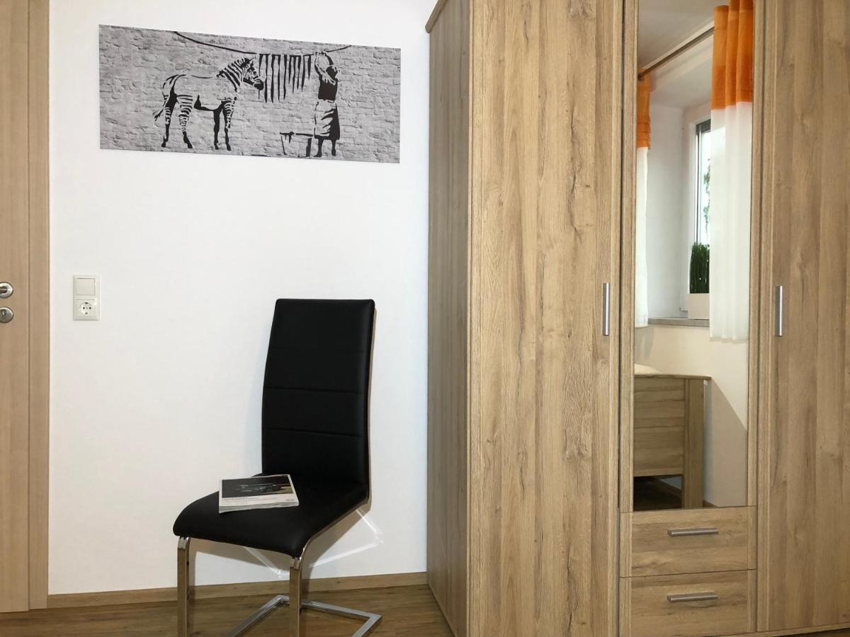 Apartamento Zollwanger - Wohnen Auf Zeit Dilinga Exterior foto